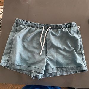 Men’s H&M shorts green sage size small